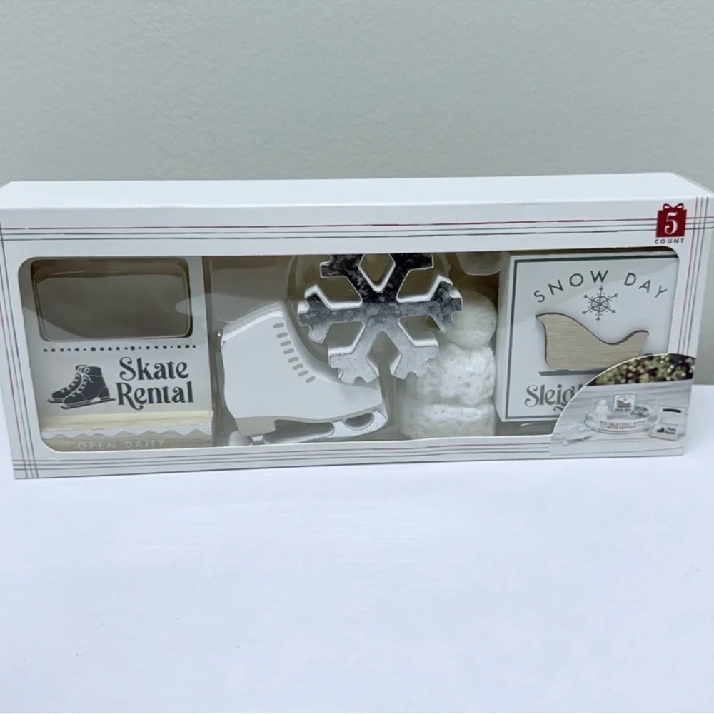 3 for $15 SALE Target Bullseye Playground Ice Skating Rink Prop Set Mini Set